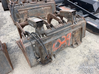 2019 Bobcat 60 in Skid Steer Grapple