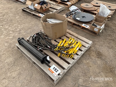 Quantity of Bourgault Air Drill Hydraulic Parts Pièces diverses