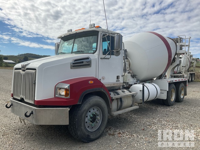 CAMIóN REVOLVEDOR 2019 WESTERN STAR MCNEILUS 10.5 CYD