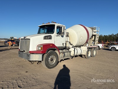 2019 Western Star 4700SB 6x4 Mixer Truck