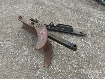18 in Mechanical Excavator Thumb - Fits Kobelco SK135
