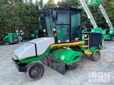 2018 Lay-Mor SM450-ST Self-Propelled Broom