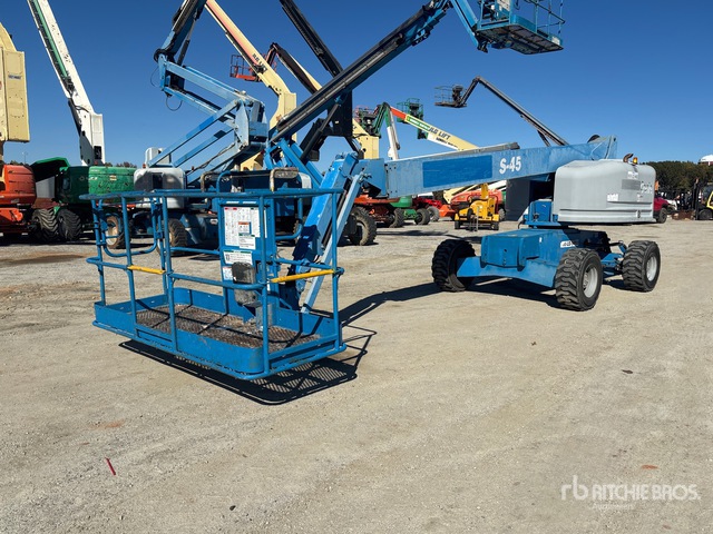 2018 Genie S-45 4WD Diesel Telescopic Boom Lift | Ritchie Bros. Auctioneers