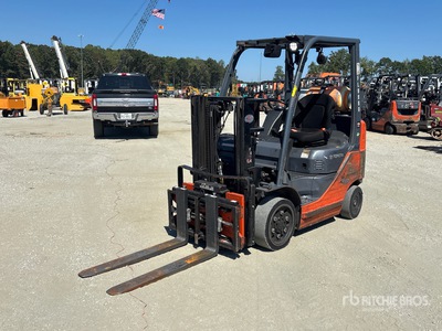 2014 Toyota 8FGCU20 4000 lb Cushion Tire Chariot Élévateur