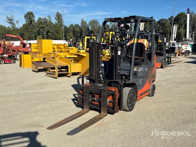 2014 Toyota 8FGCU20 4000 lb Cushion Tire Forklift