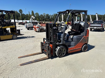 2014 Toyota 8FGCU20 4000 lb Cushion Tire Chariot Élévateur