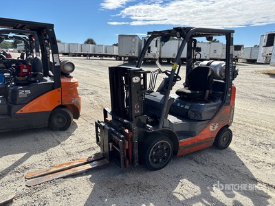 2014 Toyota 8FGCU20 4000 lb Cushion Tire Forklift (Inoperable)