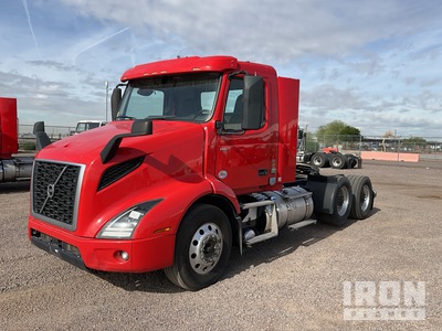 2021 Volvo VNR 6x2 T/A Day Cab Truck Tractor