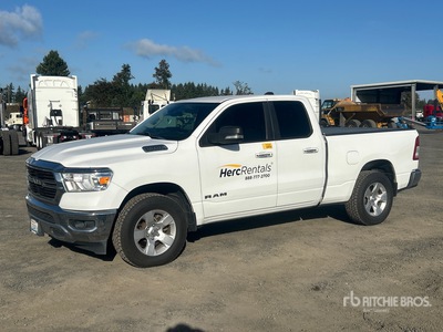 2019 Ram 1500 Big Horn 4x4 Extended Cab بيك اب