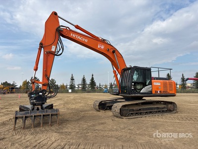 2013 Hitachi ZX250LC-5N Tracked Excavator