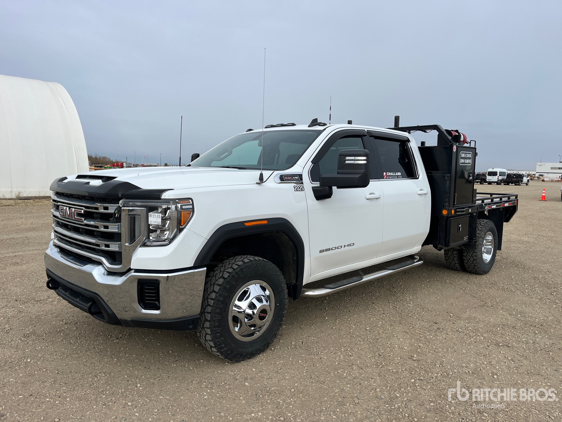 2020 GMC Sierra 3500 4x4 Crew Cab Table Top Truck