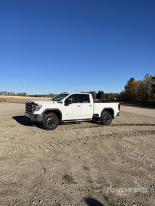2020 GMC Sierra 2500HD SLT 4x4 Extended Cab بيك اب