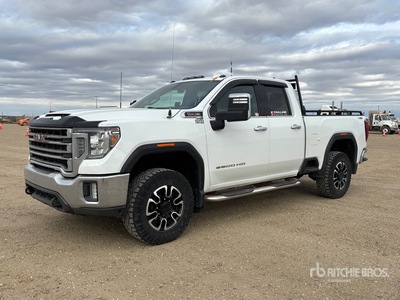 2020 GMC Sierra 2500HD SLT 4x4 Extended Cab بيك اب