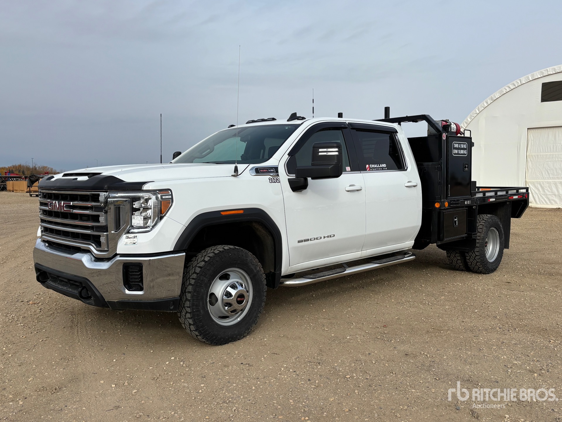 2021 GMC Sierra 3500HD SLE 4x4 Crew Cab Autocarro cassone fisso (Unused)