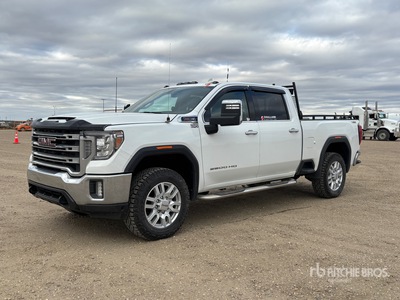 2021 GMC Sierra 3500HD SLT 4x4 Crew Cab Pick-up