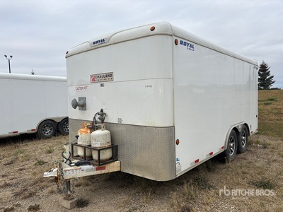 2015 Royal Cargo 16 ft T/A مقطورة ذو كبينة مغلقة