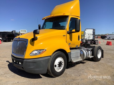 2018 International LT625 4x2 Day Cab Truck Tractor