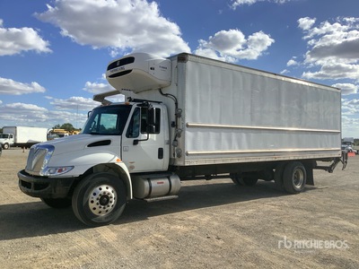 2018 International 4300 SBA 4x2 4x2 Refrigerated Truck
