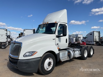 2020 International LT625 6x4 Cabeza Tractora Cabina Corta