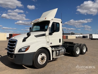 2019 Freightliner Cascadia 126 6x4 Cabeza Tractora Cabina Corta