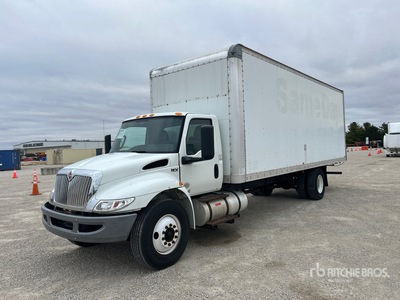 2019 International MV607 4x2 شاحنة فان