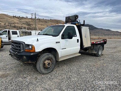 2001 Ford F-350 XL 4x4 Camión Caja Abierta