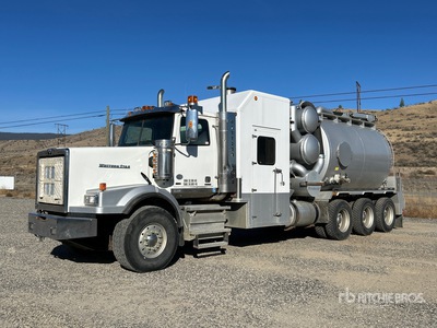 2014 Foremost 2000 on 2015 Western Star 4900 8x6 Vacuum Excavator Truck