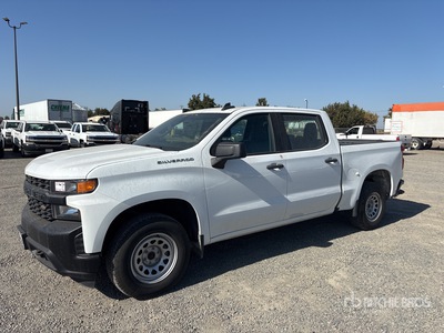 2019 Chevrolet Silverado 1500 4x4 Crew Cab Pickup