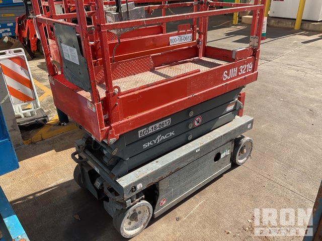 ELEVADOR TIJERA 2017 SKYJACK SJIII3219