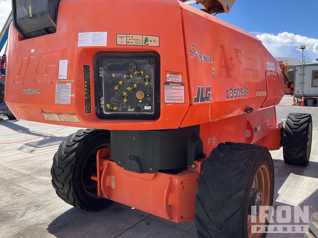 ELEVADOR TELESCóPICO 2017 JLG 4WD 1350SJP