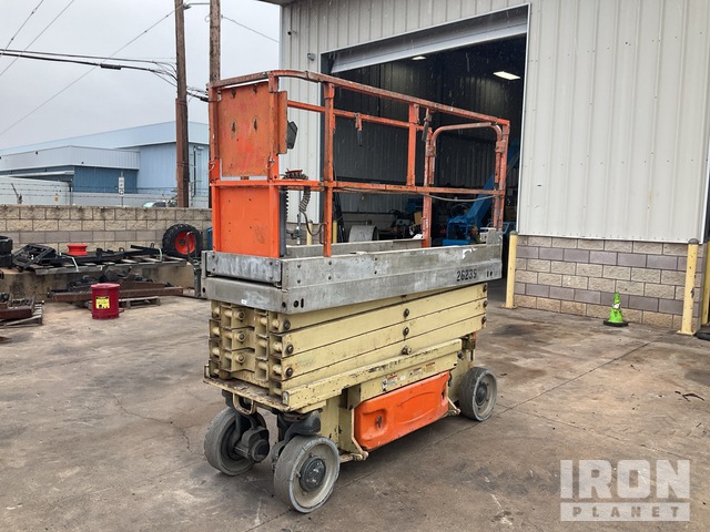 ELEVADOR TIJERA 2010 JLG 2630ES