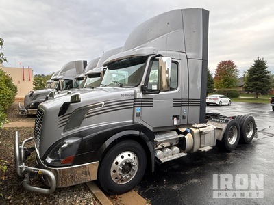2017 Volvo VNL 300 6x4 T/A Day Cab Truck Tractor