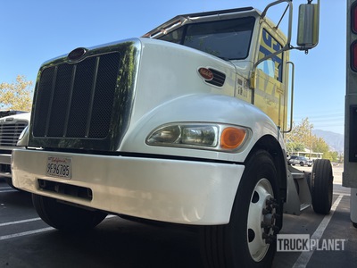 2013 Peterbilt 337 4x2 S/A Day Cab Truck Tractor