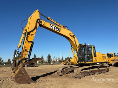 2002 John Deere 270C LC Tracked Excavator
