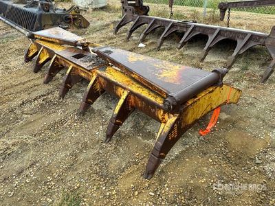 134 in Dozer Rake - Fits Cat D6