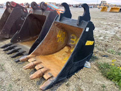 2022 Accurate 42 in Q/C Digging HD Excavator Bucket - Fits WBM Lugging Fits 300 Series