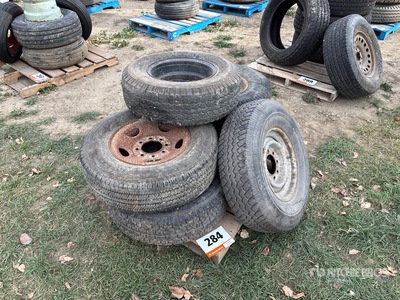 Quantity of (6) Tires Parti varie