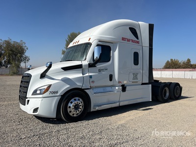 2024 Freightliner Cascadia 126 6x4 T/A Sleeper Truck Tractor