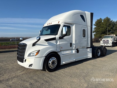 2024 Freightliner Cascadia 126 6x4 T/A Sleeper Truck Tractor