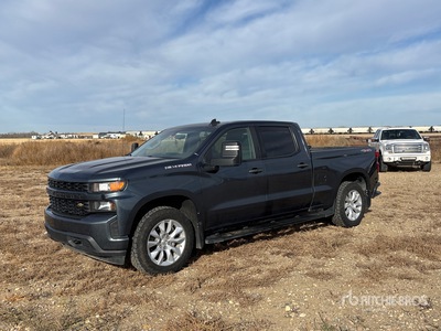 2021 Chevrolet Silverado 1500 Custom 4x4 Crew Cab Pickup