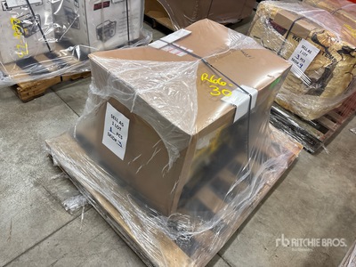 Dewalt DXGNR8000 8 kW Generator Set (Unused)