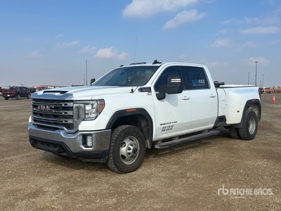 2022 GMC Sierra 3500HD SLE 4x4 Crew Cab Pickup