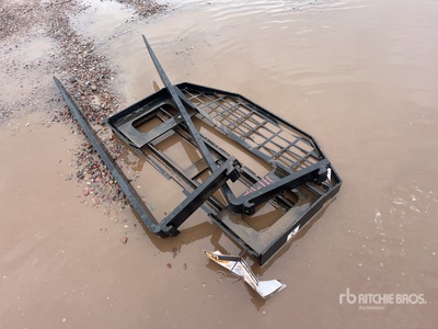 2025 GIYI GY-DHC 60 in Skid Steer Forks (Unused)