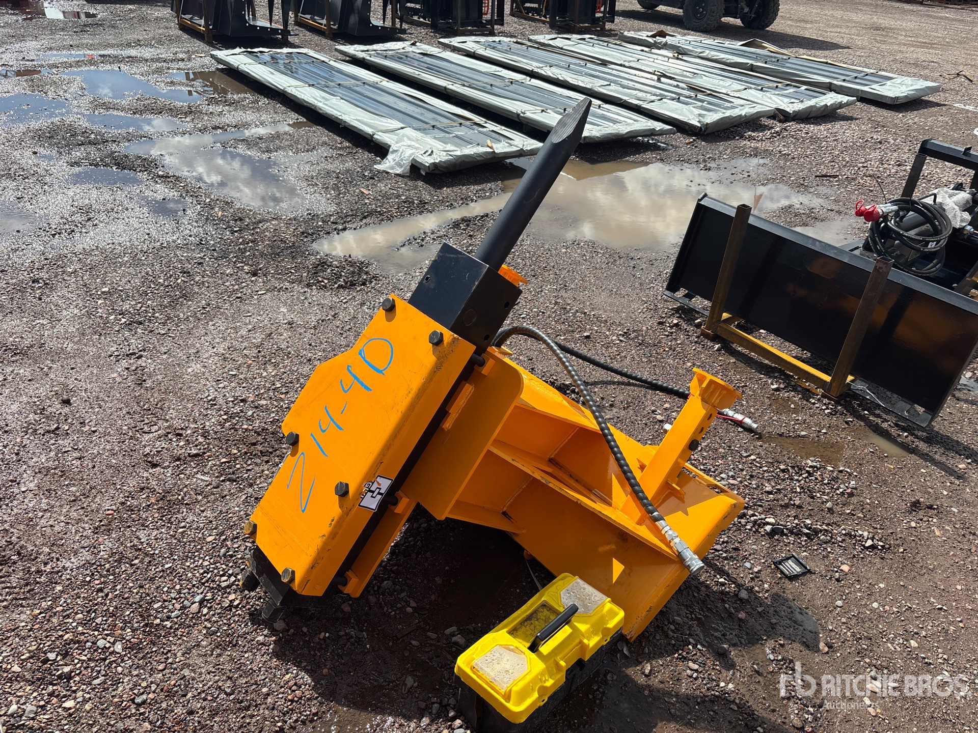 2025 GIYI GY-AP680 Skid Steer Breaker (Unused)