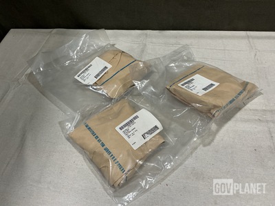 (8) Integrated Procurement Technologies M4761 Bearing Dust Covers