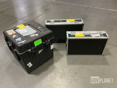 (1) Storage Case, (18) Microphones & (1) Mixer