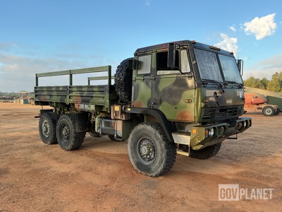 1995 Stewart & Stevenson M1093 MTV 6x6 Cargo Truck
