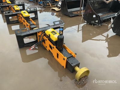 2025 GIYI GY-D680 56 in Skid Steer Post Driver (Unused)