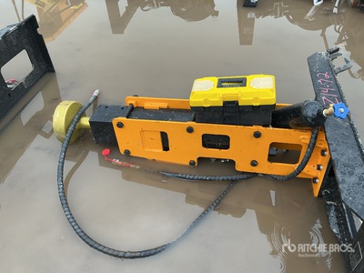 2025 GIYI GY-D680 56 in Skid Steer Post Driver (Unused)