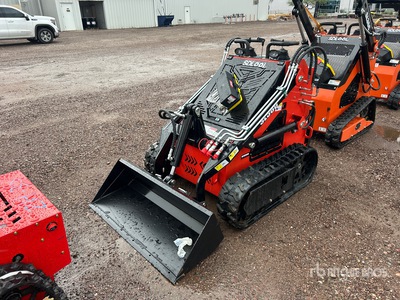 2025 SDLOOL SL380R Compact Track Loader (Unused)